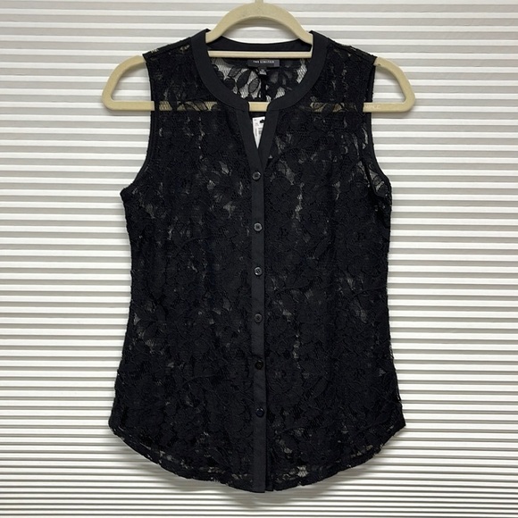 The Limited NWT Black Sheer Floral Lace Sleeveless Button Down Shirt - Picture 1 of 9